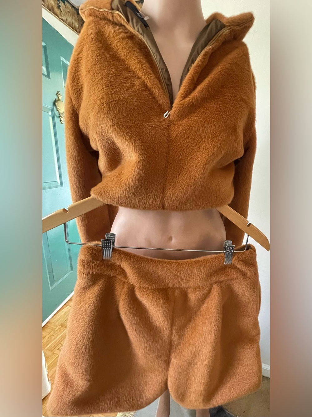 Cozy Faux Fur Crop Jacket and Shorts Set - Rust